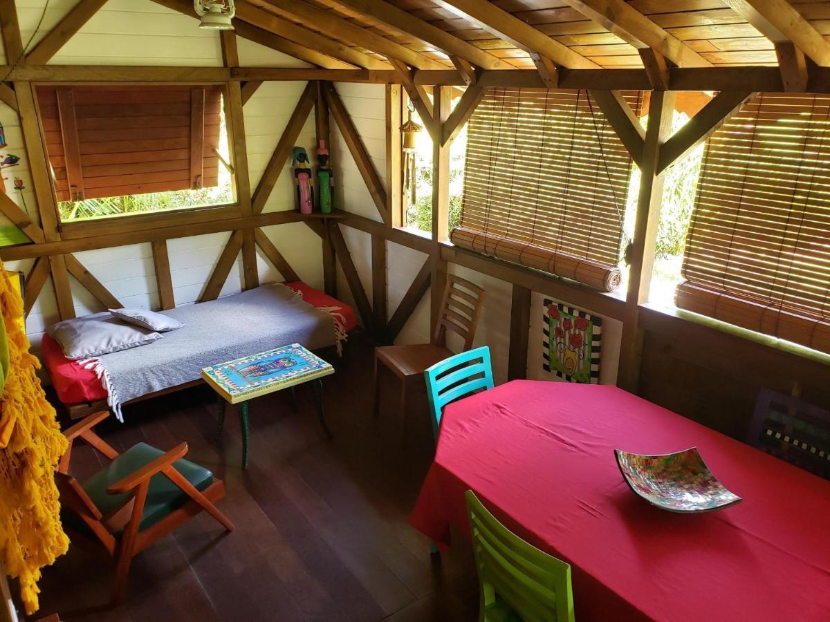 Les Bananes Vertes Ecolodges Saint-Claude Buitenkant foto